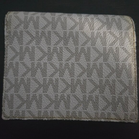 MICHAEL Michael Kors: Jet Set Travel Logo  Card Holder - Picture 3 of 4